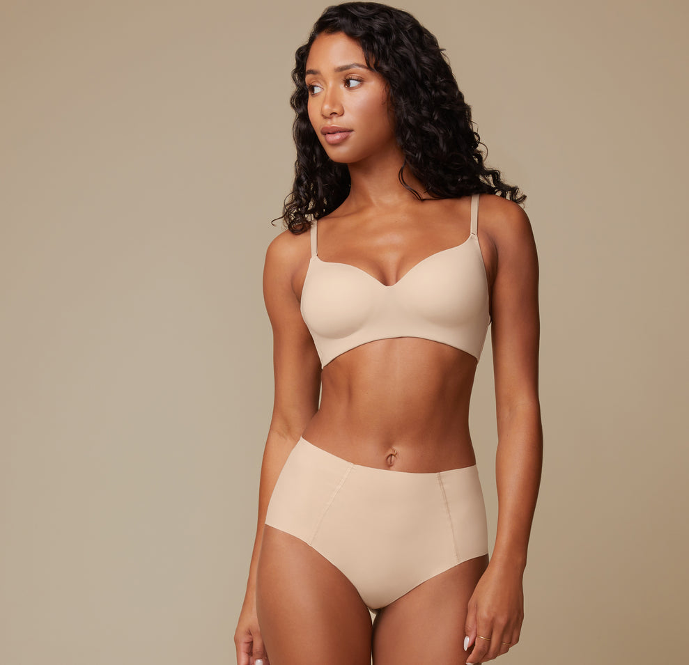 Ally in the Base Wirefree Bra in Beige paired with a matching No Show Highwaist Brief, showing the cohesive and comfortable style.