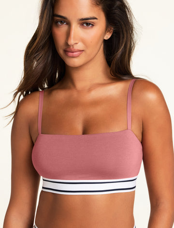 Front on-model shot of the Cloud Cotton Bandeau Bralette in Winter Rose paired with the Cloud Cotton Pant in Winter Rose. sizing: Kushi wears size XL