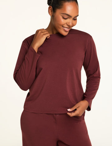 Front on-model shot of the Cloud Cotton Long Sleeve T-Shirt in Cabernet paired with the Cloud Cotton Pant in Cabernet.