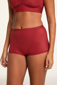 Back on-model view of the Bliss Boyshort in Ruby paired with the BlissSmooth Bralette in Ruby.