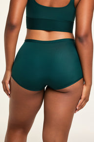 Close-up front view of the Bliss Boyshort in Pine paired with the Bliss Square Neck Bralette in Pine.