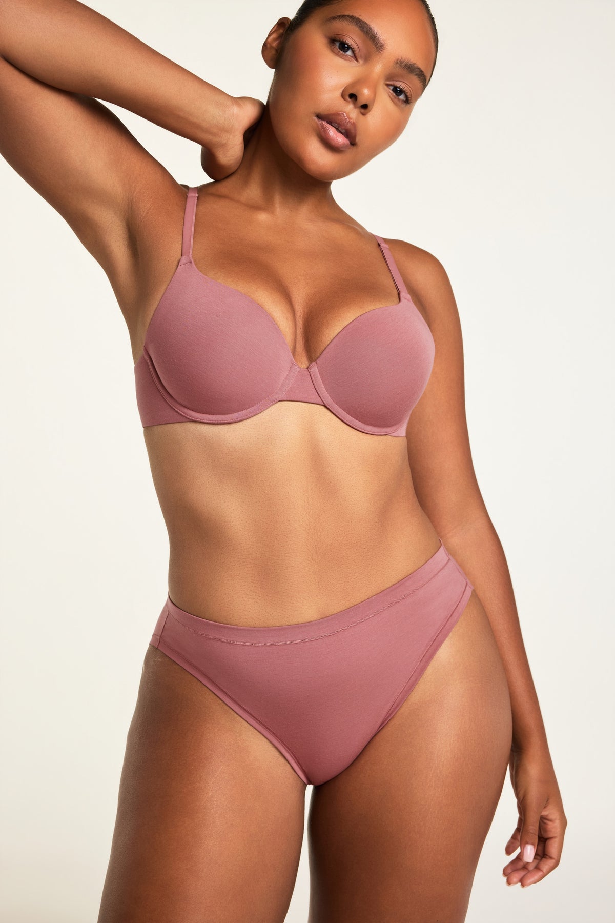 Close-up front view of the Cloud Cotton French Cut Brief in Winter Rose paired with the Cloud Cotton T-Shirt Bra in Winter Rose.