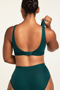 Back on-model view of the Bliss Scoop Bralette in Pine paired with the Bliss French Cut Brief in Pine.
