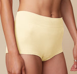 Close-up of the Lounge Rib Boyshort in Sunnyside on model Anna, focusing on the ribbed fabric and soft waistband for maximum comfort.